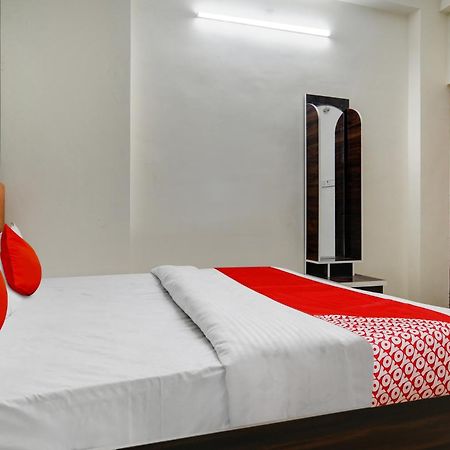 Hotel O Nitya Индаур Экстерьер фото