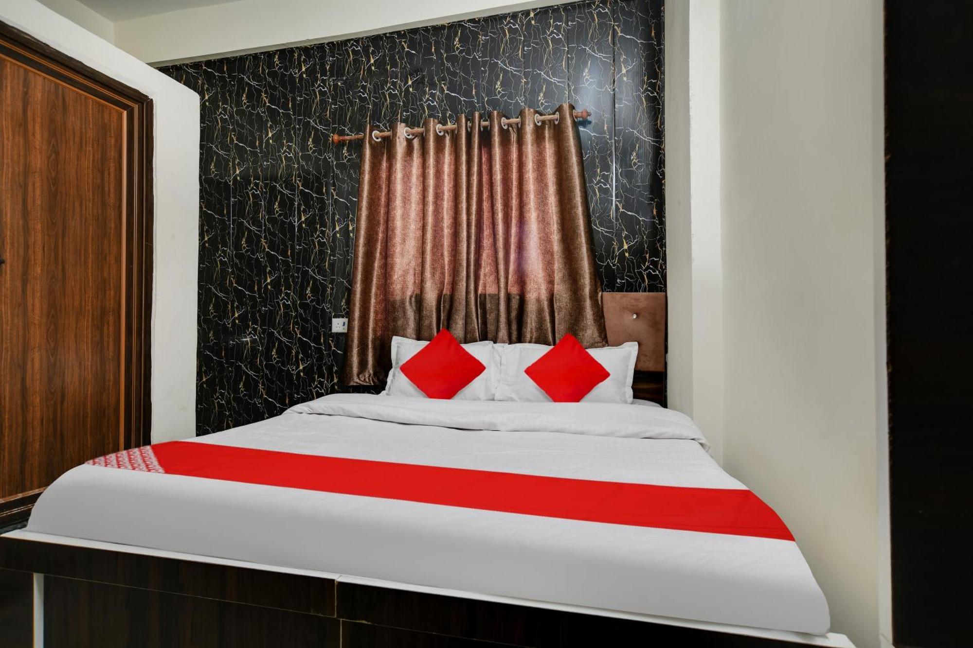 Hotel O Nitya Индаур Экстерьер фото
