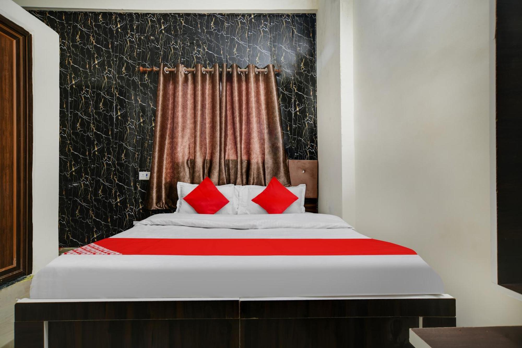 Hotel O Nitya Индаур Экстерьер фото
